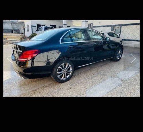 mercedes-benz-c-class-c200-big-1