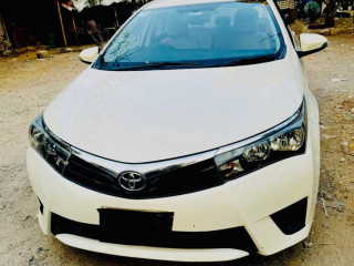toyota-corolla-altis-x-manual-16