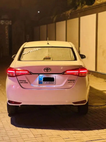 toyota-yaris-2021-big-0