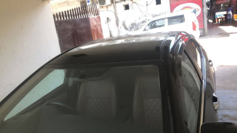 toyota-corolla-altis-x-manual-16-big-6