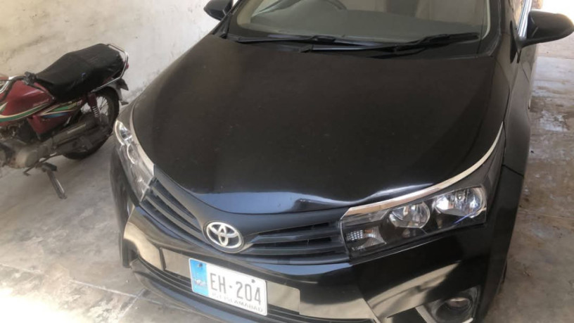 toyota-corolla-altis-x-manual-16-big-0