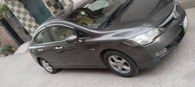 honda-civic-oriel-big-1