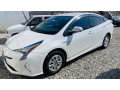 toyota-prius-alpha-s-l-selection-small-0