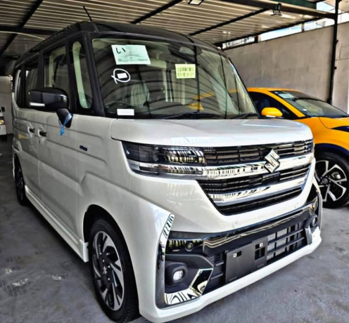 suzuki-spacia-x-big-1