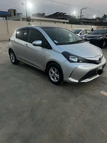toyota-vitz-big-3