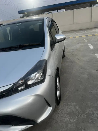 toyota-vitz-big-7