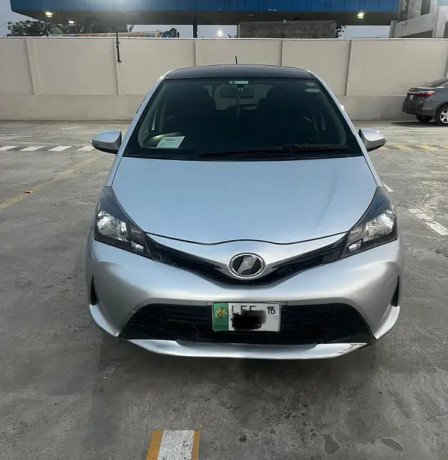 toyota-vitz-big-0