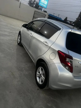 toyota-vitz-big-4