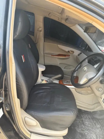 toyota-corolla-altis-2009-big-6