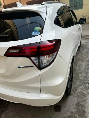 honda-vezel-2016-big-4