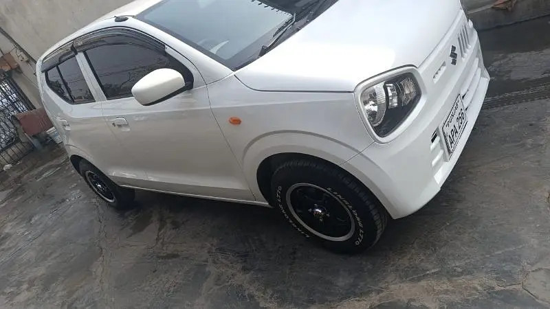 suzuki-alto-2022-big-6