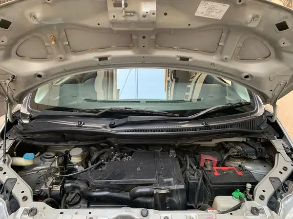 mazda-azwagon-201215-big-6