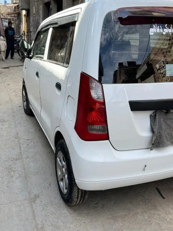 suzuki-wagon-vxr-2020-modal-big-4