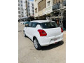 suzuki-swift-2024-gl-cvt-small-4