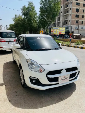 suzuki-swift-2024-gl-cvt-big-1