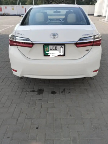 toyota-corolla-gli-2017-big-7