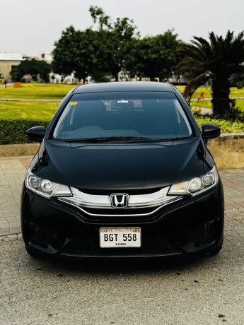 honda-fit-hybrid-big-12
