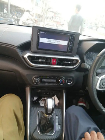 toyota-raize-2021-big-6