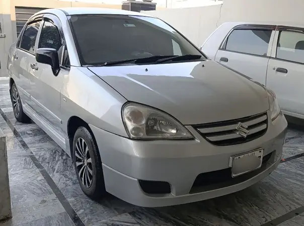 suzuki-liana-2006-big-5