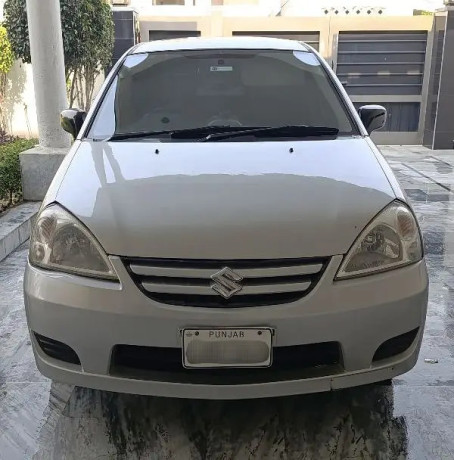 suzuki-liana-2006-big-7
