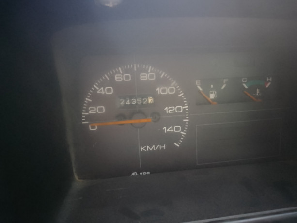suzuki-mehran-vx-euro-ii-big-3
