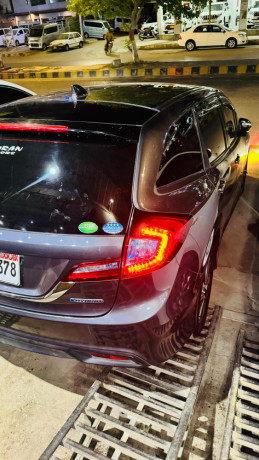 honda-jade-hybrid-big-4