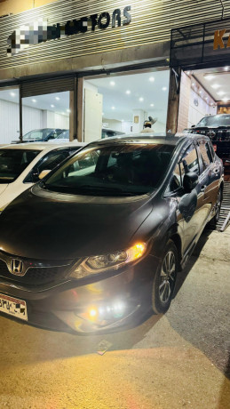 honda-jade-hybrid-big-1