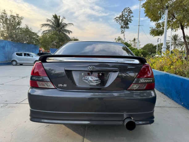 toyota-mark-ii-grande-25-big-3