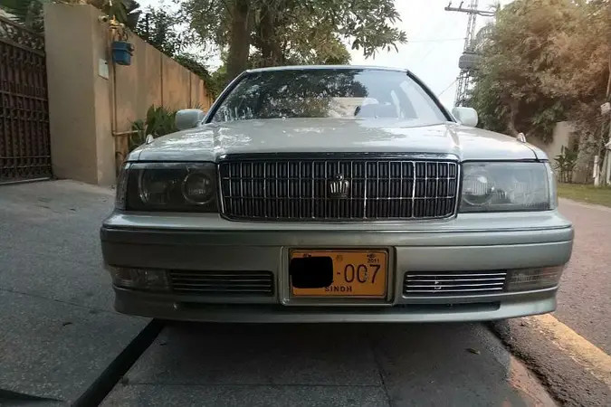 toyota-diesel-crown-all-original-dha-big-0