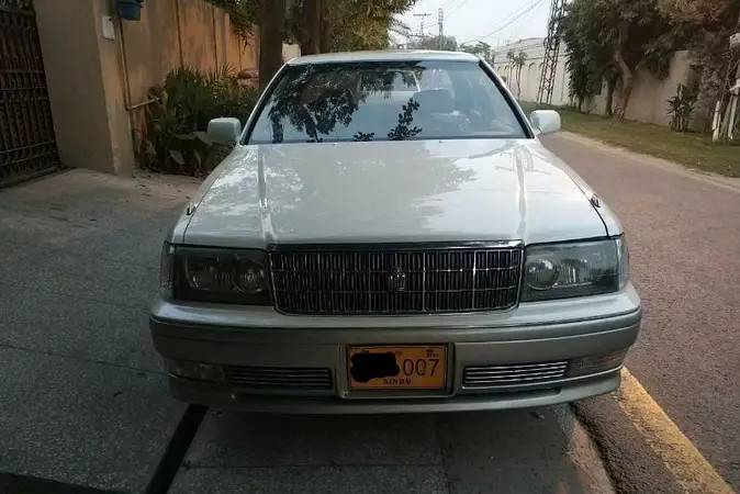 toyota-diesel-crown-all-original-dha-big-1