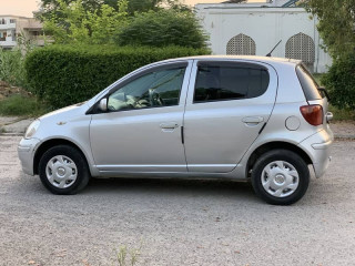 toyota-vitz-f-10