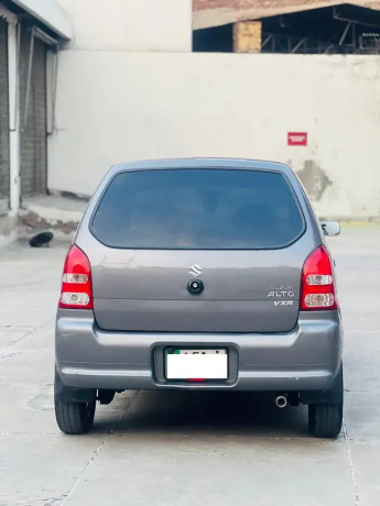 suzuki-alto-2012-big-9