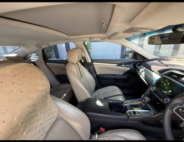 honda-civic-oriel-big-3