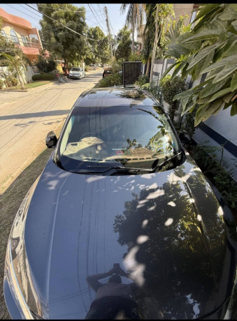 honda-civic-oriel-big-1