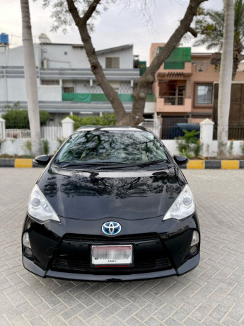 toyota-aqua-s-push-big-0