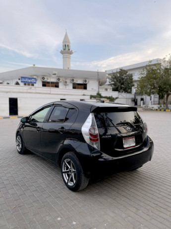 toyota-aqua-s-push-big-2