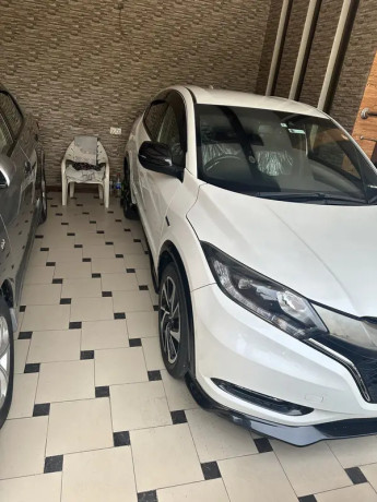 honda-vezel-rs-turbo-big-7