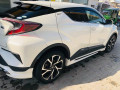 toyota-c-hr-g-led-small-2
