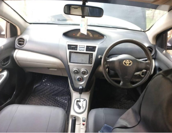 toyota-belta-2006-2013-g-13-big-7