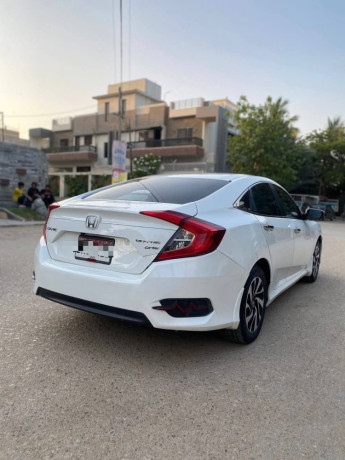 honda-civic-oriel-big-2