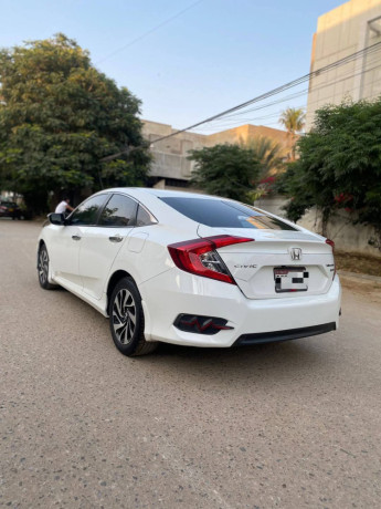 honda-civic-oriel-big-4