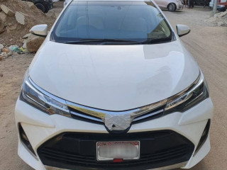 toyota-corolla-altis-x-cvt-i-18