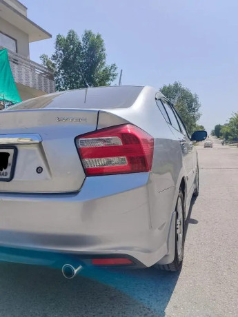honda-city-2018-big-9
