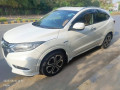 honda-hr-v-vti-small-1