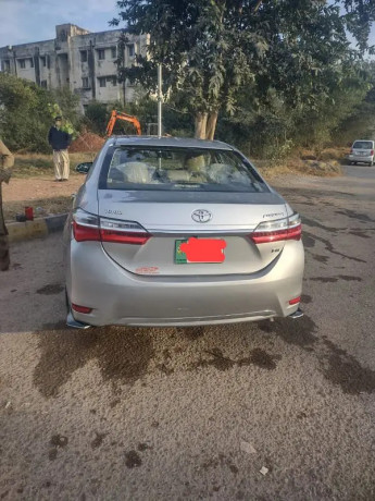 toyota-corolla-gli-2019-registered-big-1