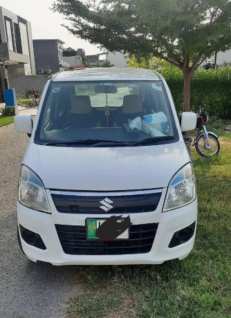 suzuki-wagon-r-2017-big-0