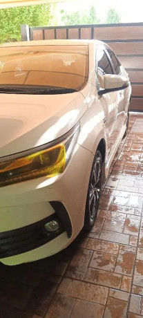 toyota-corolla-altis-16-x-cvt-i-special-edition-big-0