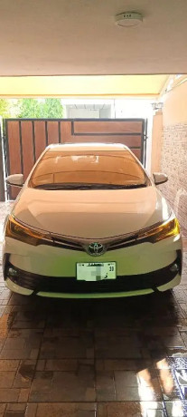 toyota-corolla-altis-16-x-cvt-i-special-edition-big-2