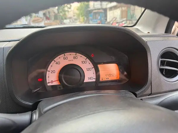 suzuki-alto-vxr-2022-big-7