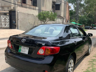 toyota-corolla-altis-x-manual-16
